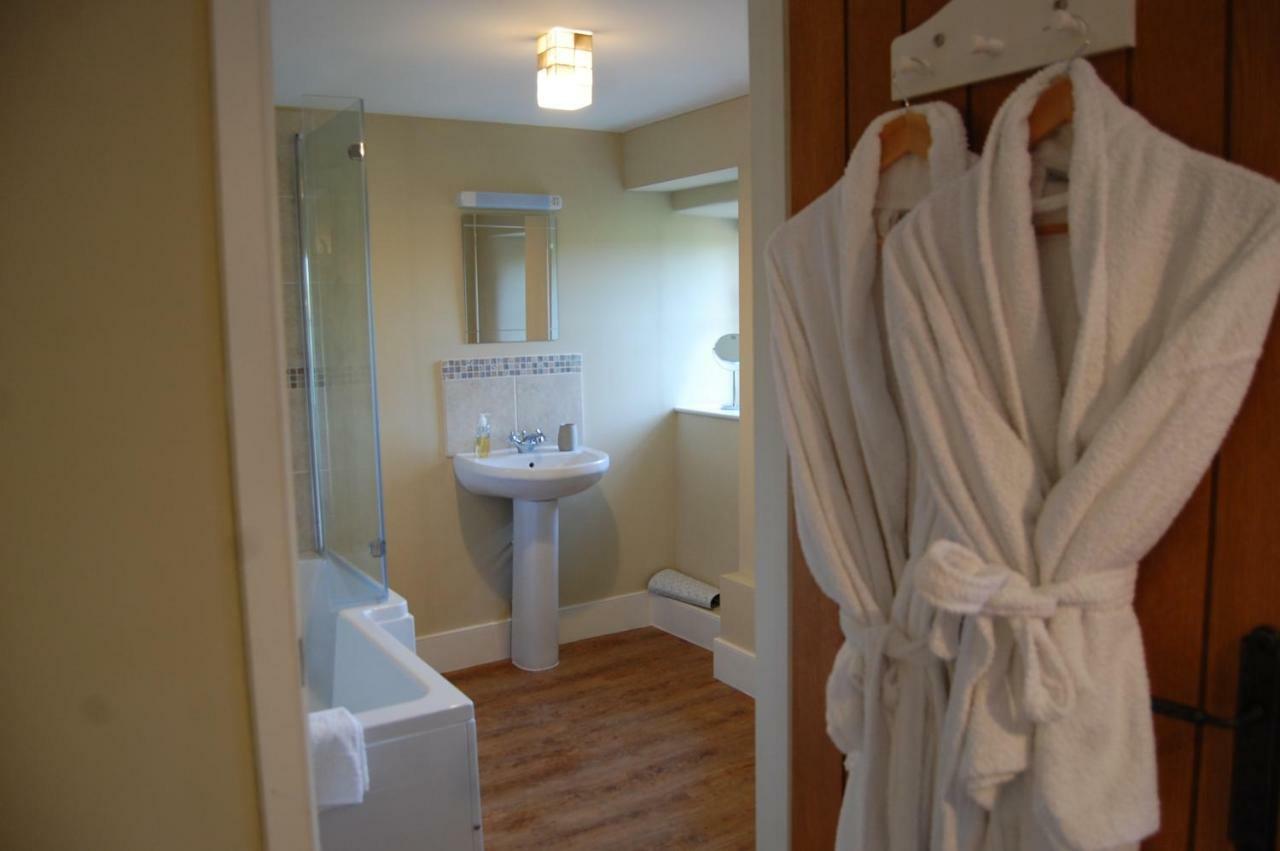 Home Barn Bed And Breakfast Yeovil Ngoại thất bức ảnh
