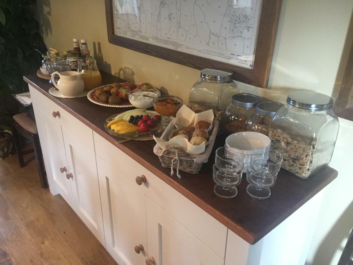 Home Barn Bed And Breakfast Yeovil Ngoại thất bức ảnh